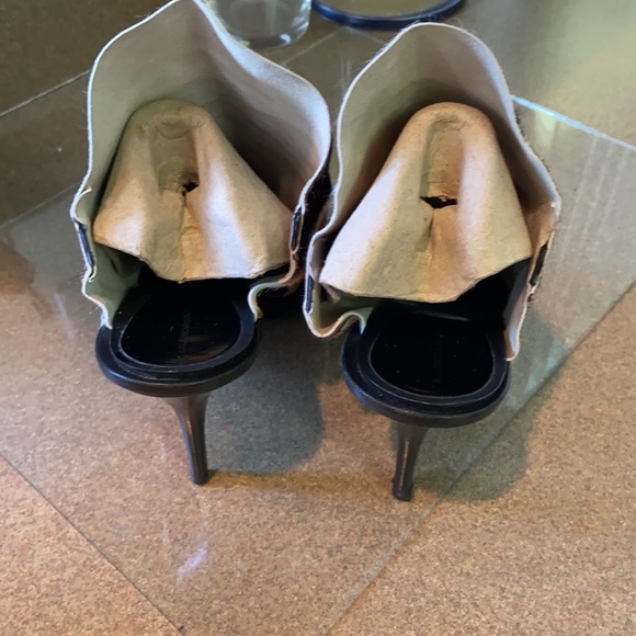 Balenciaga Calf Hair Glove Mules - Picture 9 of 16